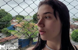 Sexo adulto intenso com amadora provocante e gemidos